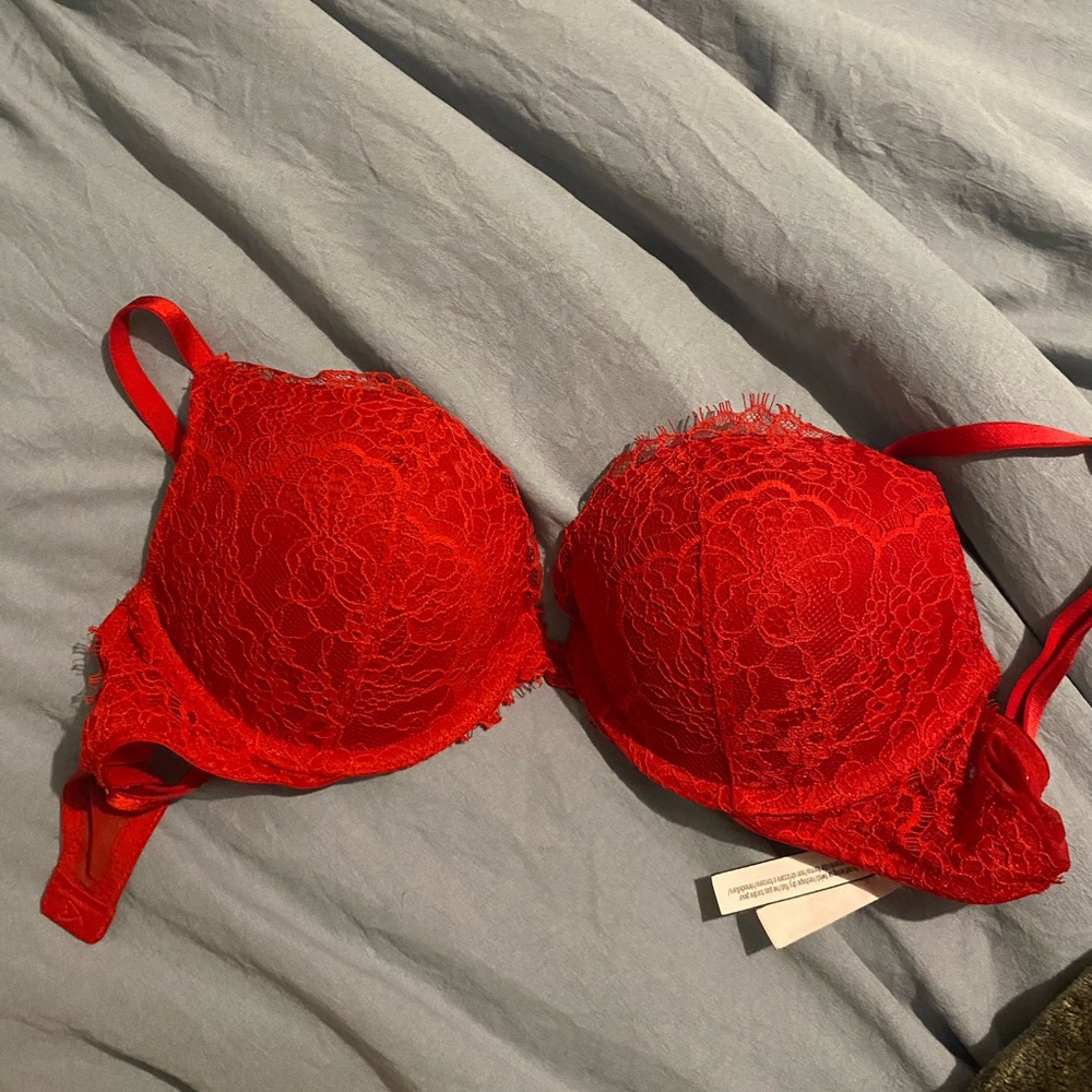 Victorias Secret Red Lace Push Up Bra